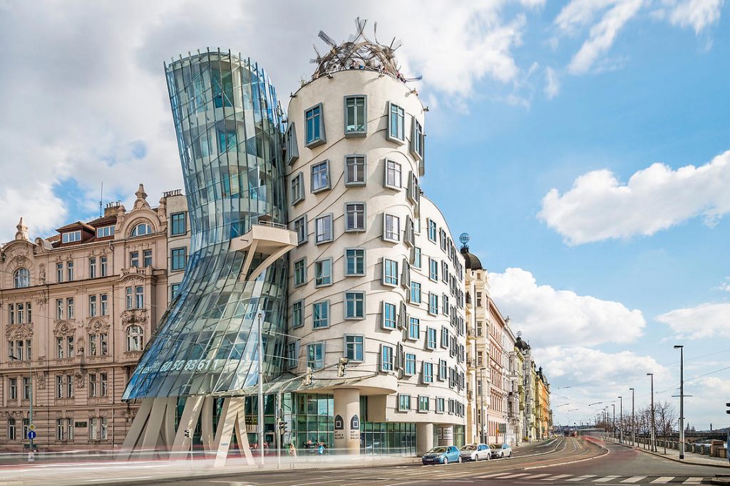 La Maison Qui Danse Prague